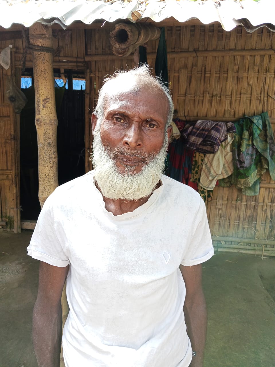 জীবন-মৃত্যুর সন্ধিক্ষণে ওবায়দুর, আপনার সহায়তায় বাঁচবে পরিবার image